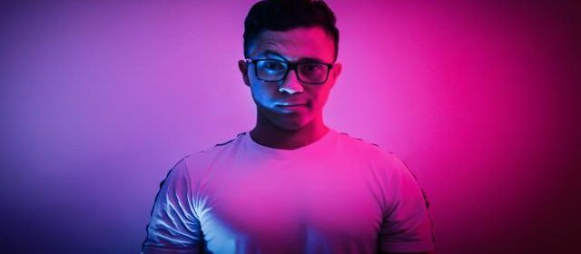 HENRY PINEDA UN DISEÑADOR ORGULLO DE VENEZUELA
