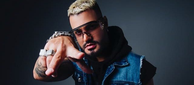 MANNEL PRESENTA CON ÉXITO SU NUEVA ETAPA MUSICAL