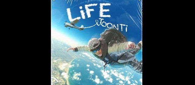 JOONTI PROMOCIONA SU GRAN ÉXITO “LIFE”