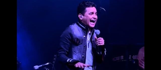 JORGE CELEDÓN LOGRÓ CON ÉXITO CONCIERTO EN CARACAS