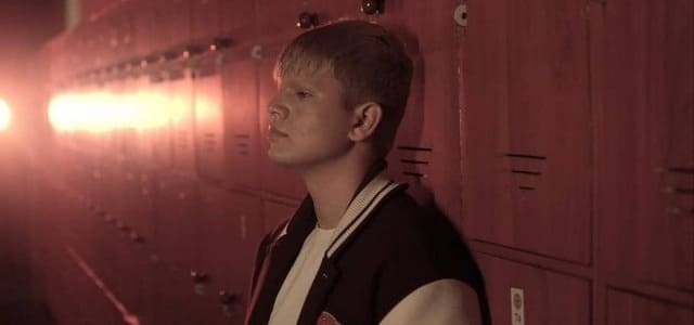 SEAN BRANDO ENCONTRÓ CON LA MÚSICA SU SALVACIÓN Y PRESENTA SU TEMA “OLDER”