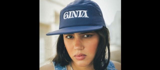 MARI “LA CARAJITA” LANZA OFICIALMENTE SU PRIMER EP “GINIA”