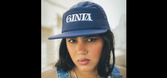 MARI “LA CARAJITA” LANZA OFICIALMENTE SU PRIMER EP “GINIA”