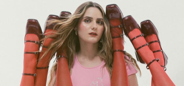 TIARE PROMOCIONA SU ÁLBUM DEBUT “NECIA”