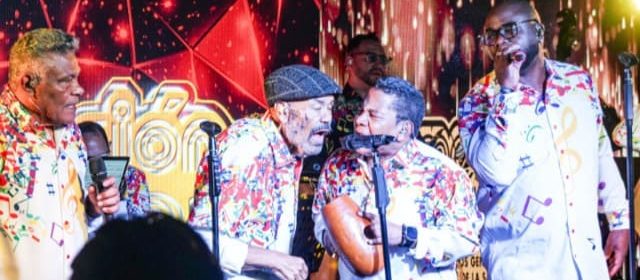 LA DIMENSIÓN LATINA INICIÓ SU GIRA TRAS UN SHOW ESPECIAL EN CARACAS
