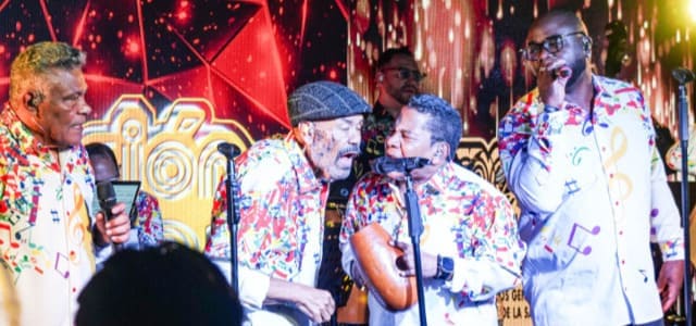 LA DIMENSIÓN LATINA INICIÓ SU GIRA TRAS UN SHOW ESPECIAL EN CARACAS